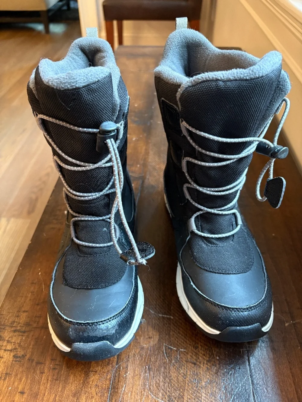 Kamik kids snow boots